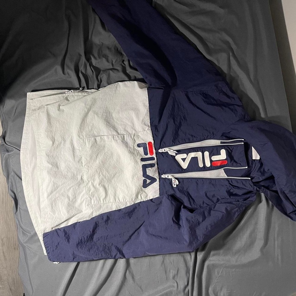 FILA WINDBREAKER
